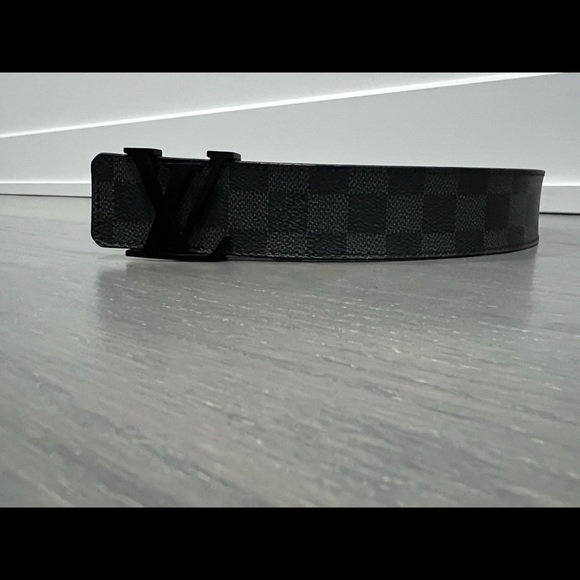 LV INITIALES BELT - Picture 8 of 13